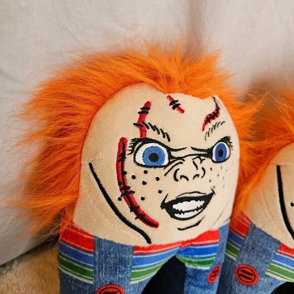 Chucky Plush SzSm warm unique slipon slippers. Rare find. Scary. Fun. Cabin. - Picture 8 of 10